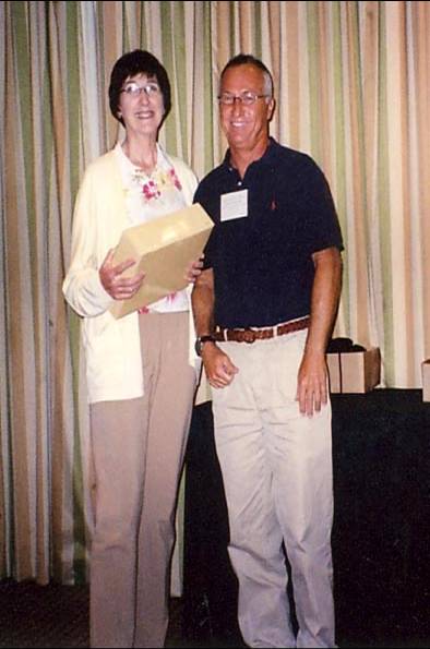 Jan Peters receives Pioneer Lecture award from Scott Ferguson